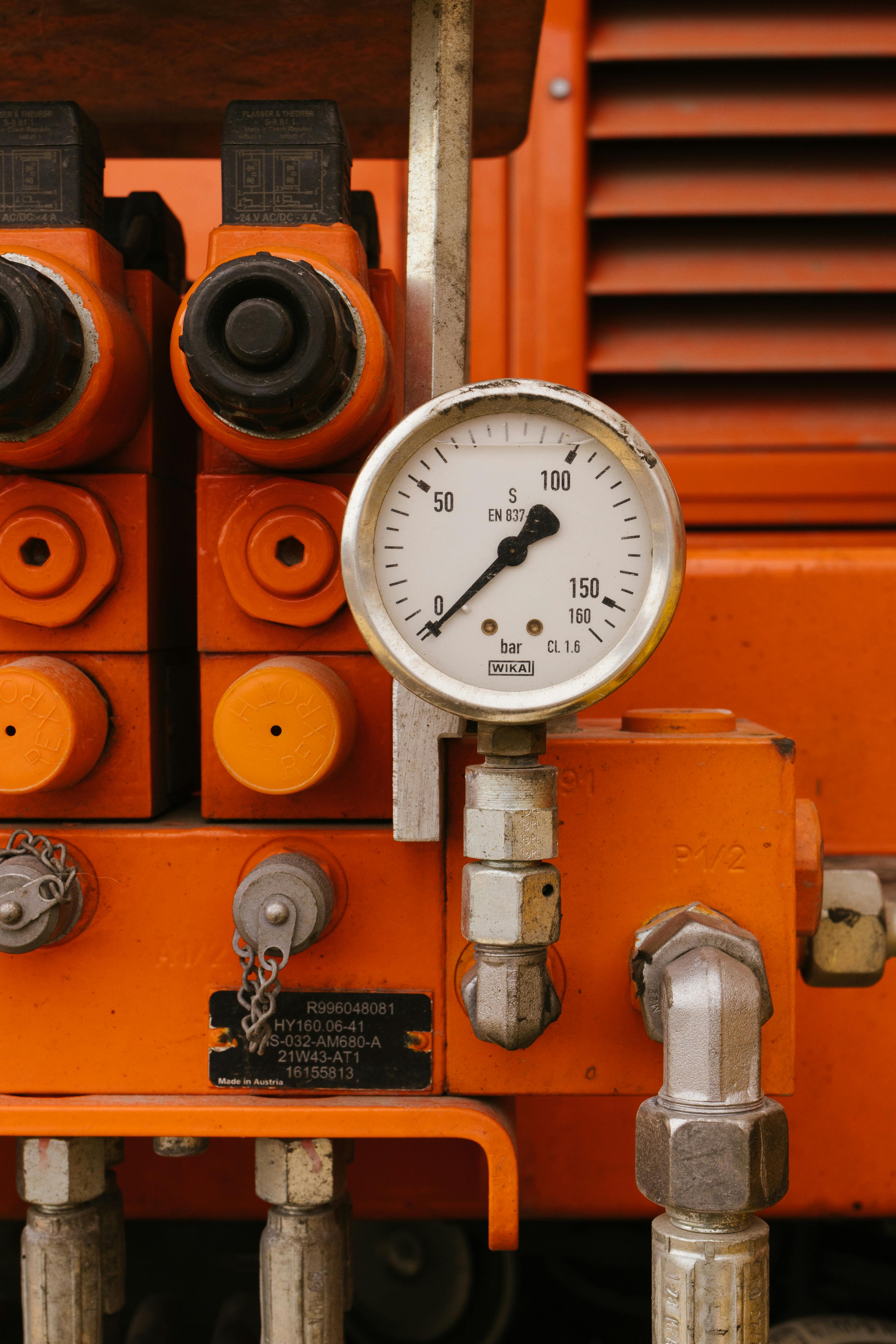 Suministro de Refacciones